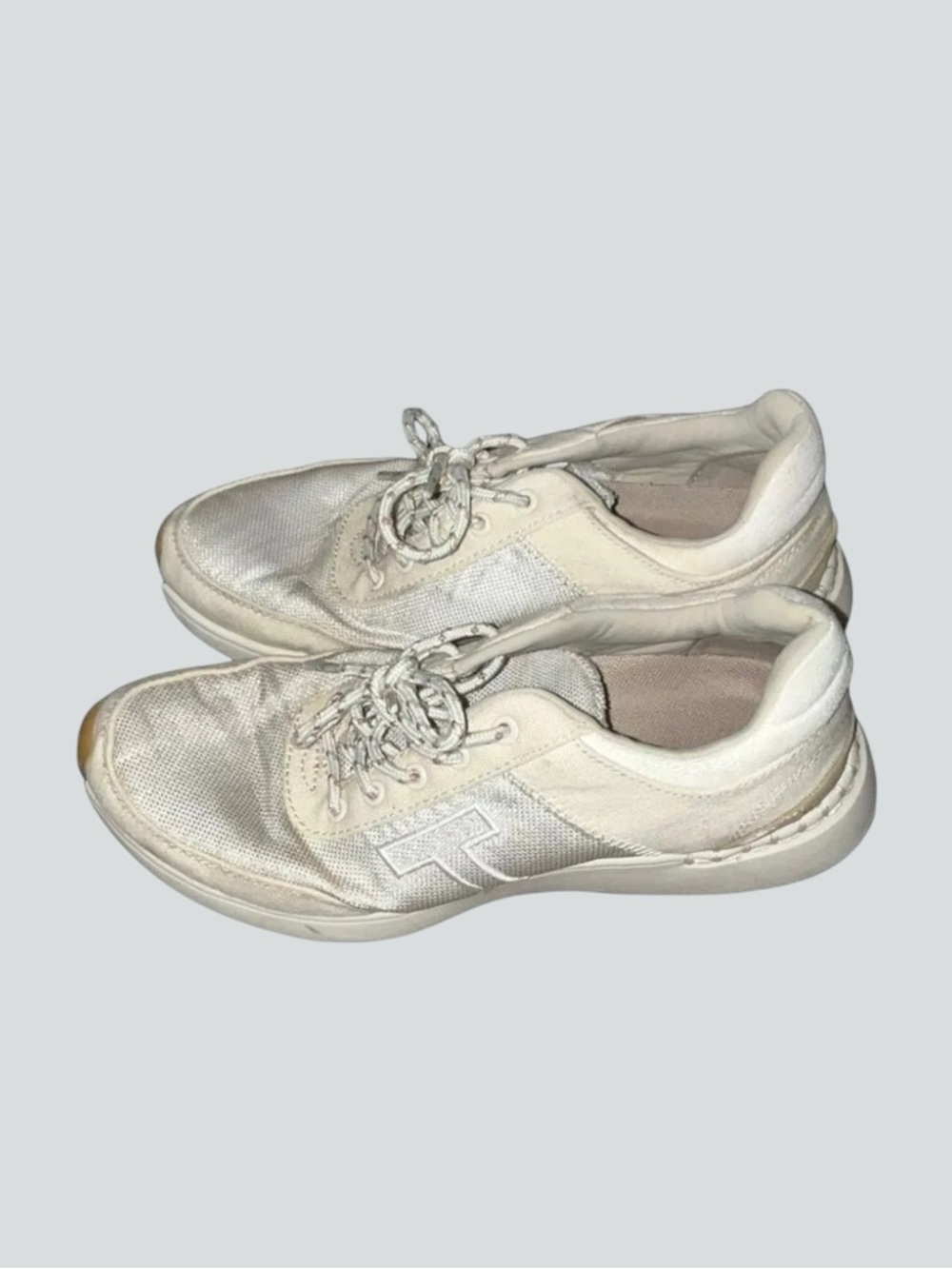 TOMS Light Beige and Silver Tennis Shoes
